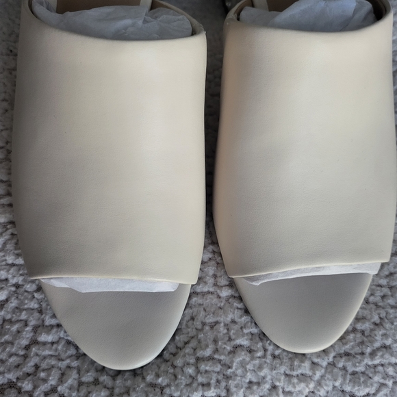 Nanette Dani Mules Size 7 Medium - Picture 3 of 11